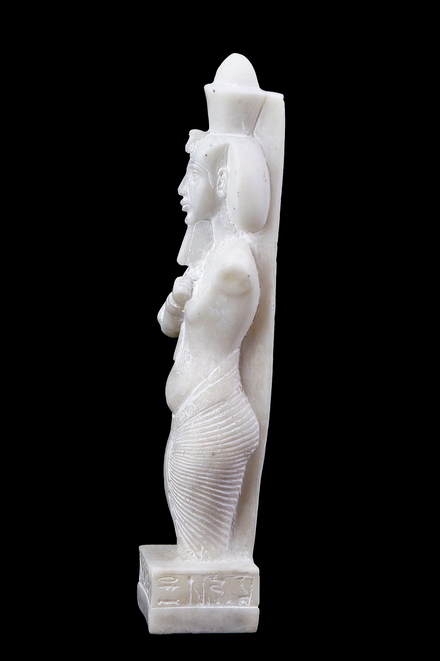 Ancient Egyptian statue of king Akhenaten (Amenhotep IV) (about 1351-1334 BC) King of the 18th dynasty - Made in Egypt