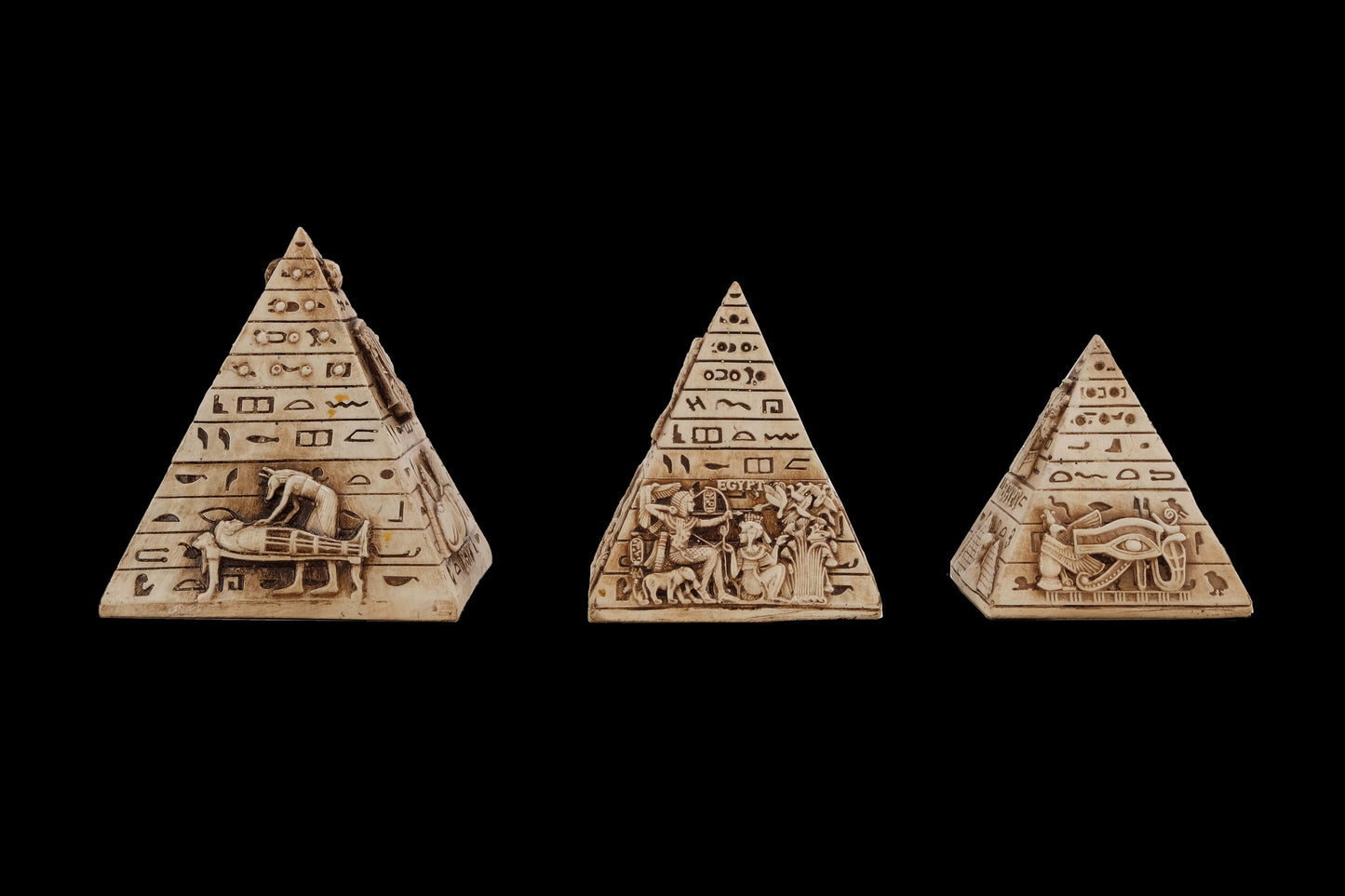 Vintage pyramids of Egypt Set - Set of 3 Pyramid- Egyptian Pyramids- Giza pyramids-EGYPTIAN Home Decor - Made from limestone made in Egypt