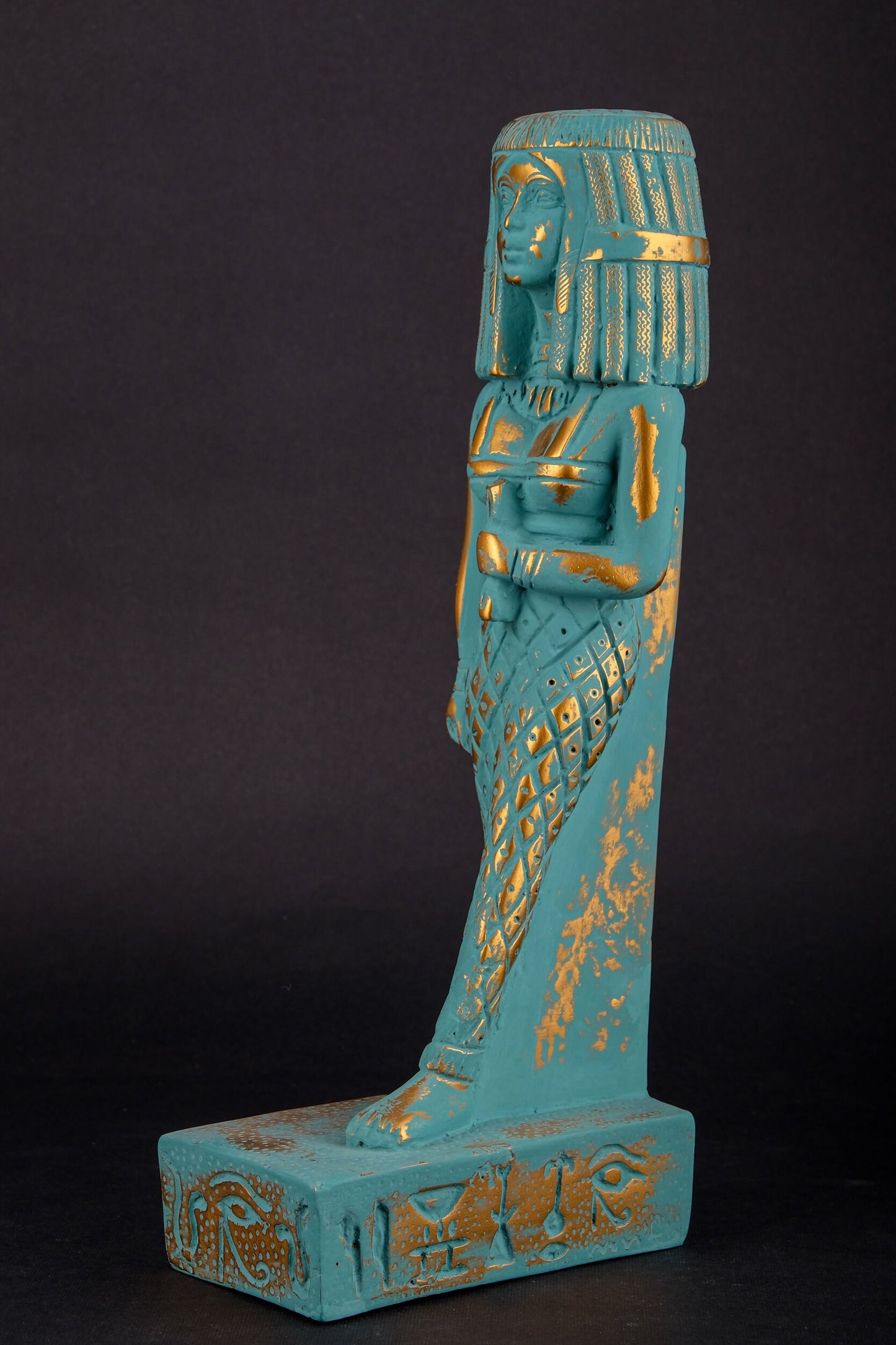 Ancient Egyptian statue of Tiye also spelled (Taia, Tye) Heavy stone hand painted with green color and gold antique color made in Egypt