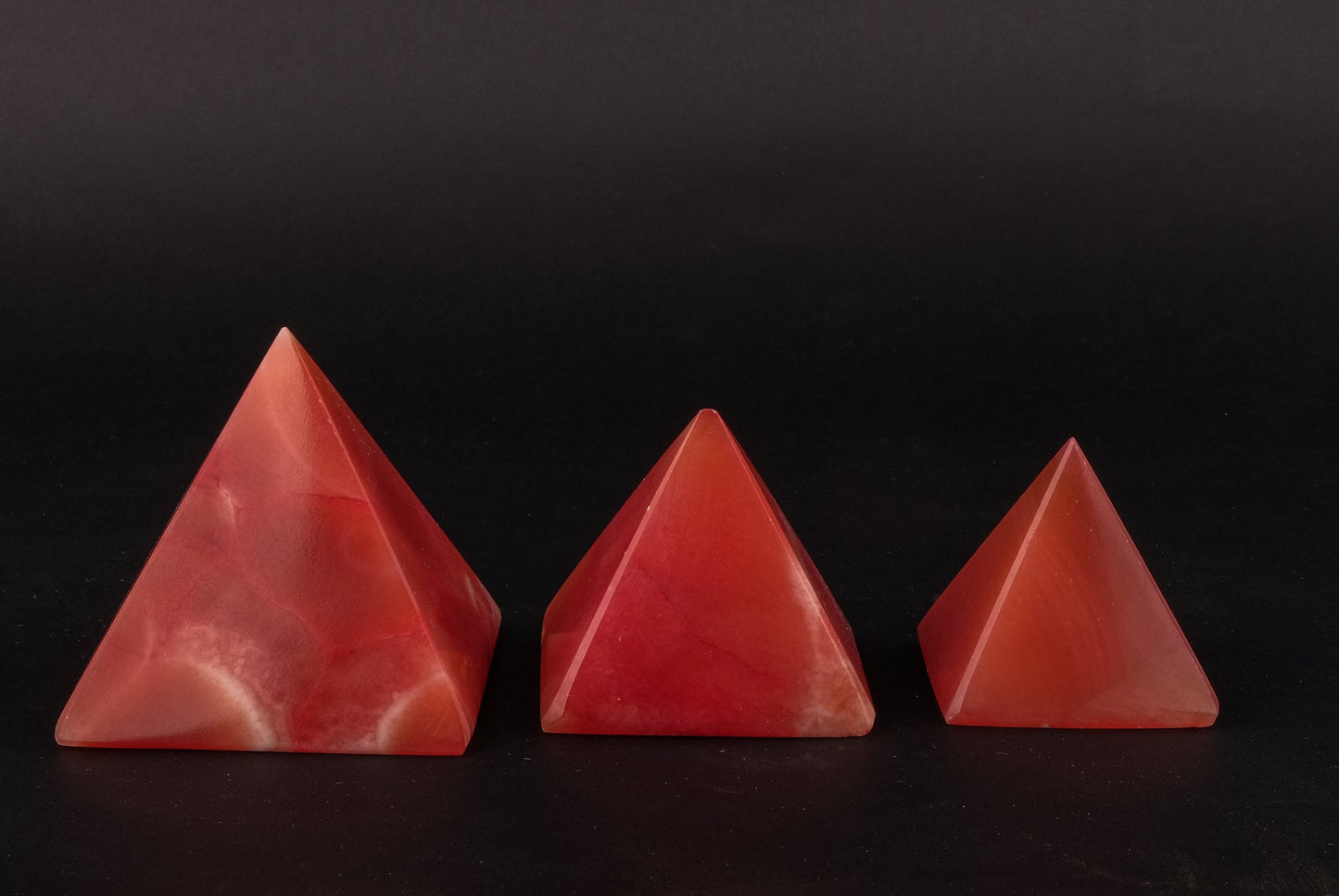 Vintage pyramids of Egypt Set - Set of 3 Pyramid- Egyptian Pyramids - EGYPTIAN Home Decor - Red Alabaster Stone made in Egypt
