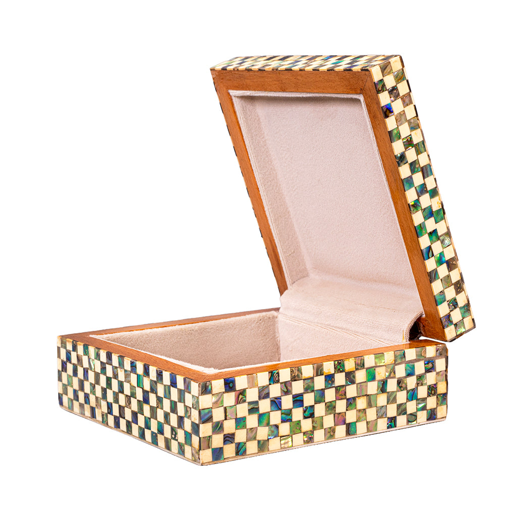 Egyptian jewelry box inlaid with mother of pearl