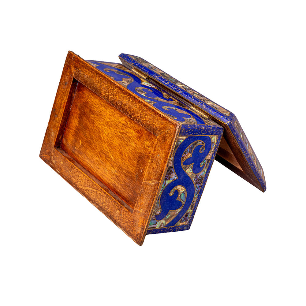 Egyptian jewelry box inlaid with jemstones lapis lazuli, blue mother of pearl  and brass made in egypt