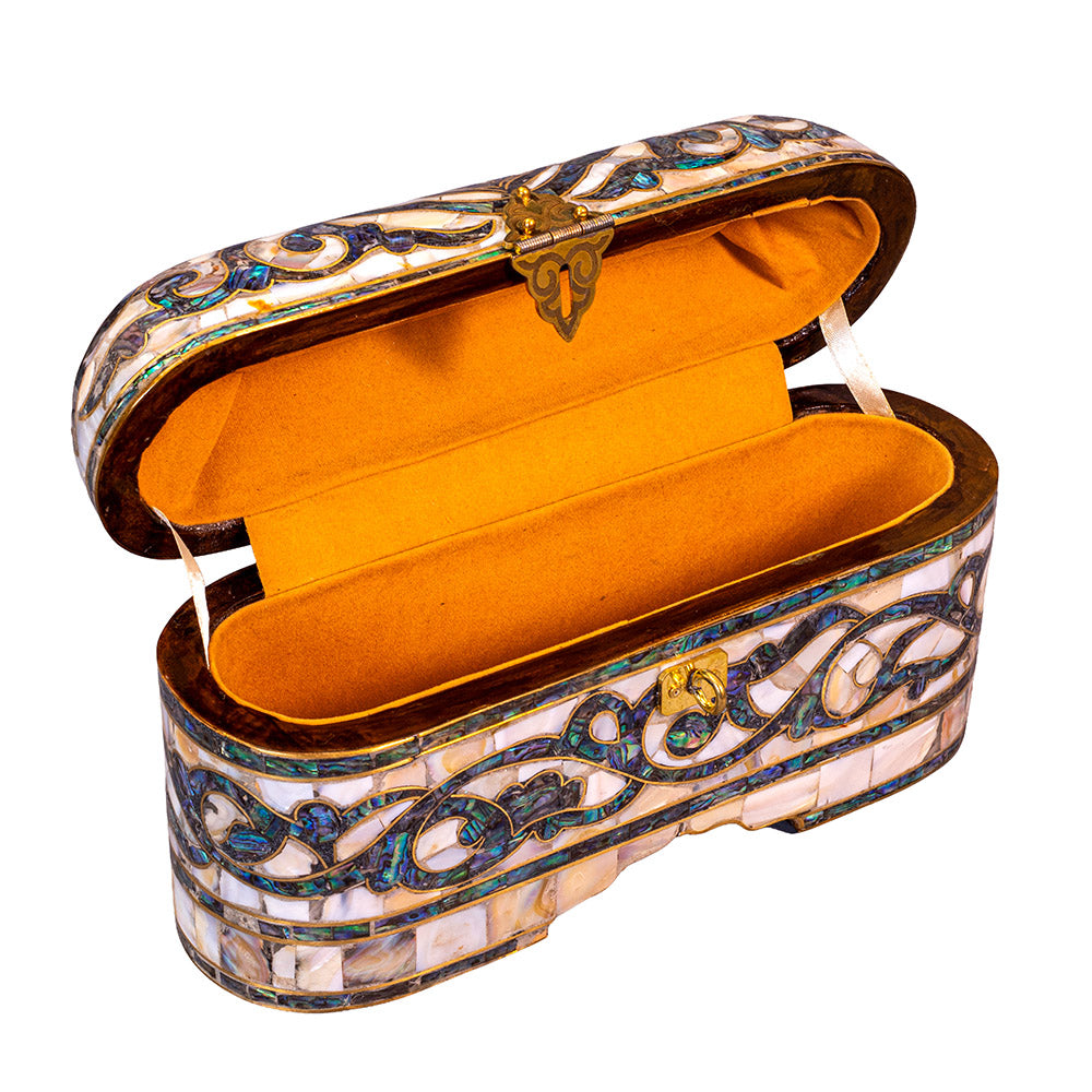 Egyptian jewelry box inlaid with mother of pearl and Brass