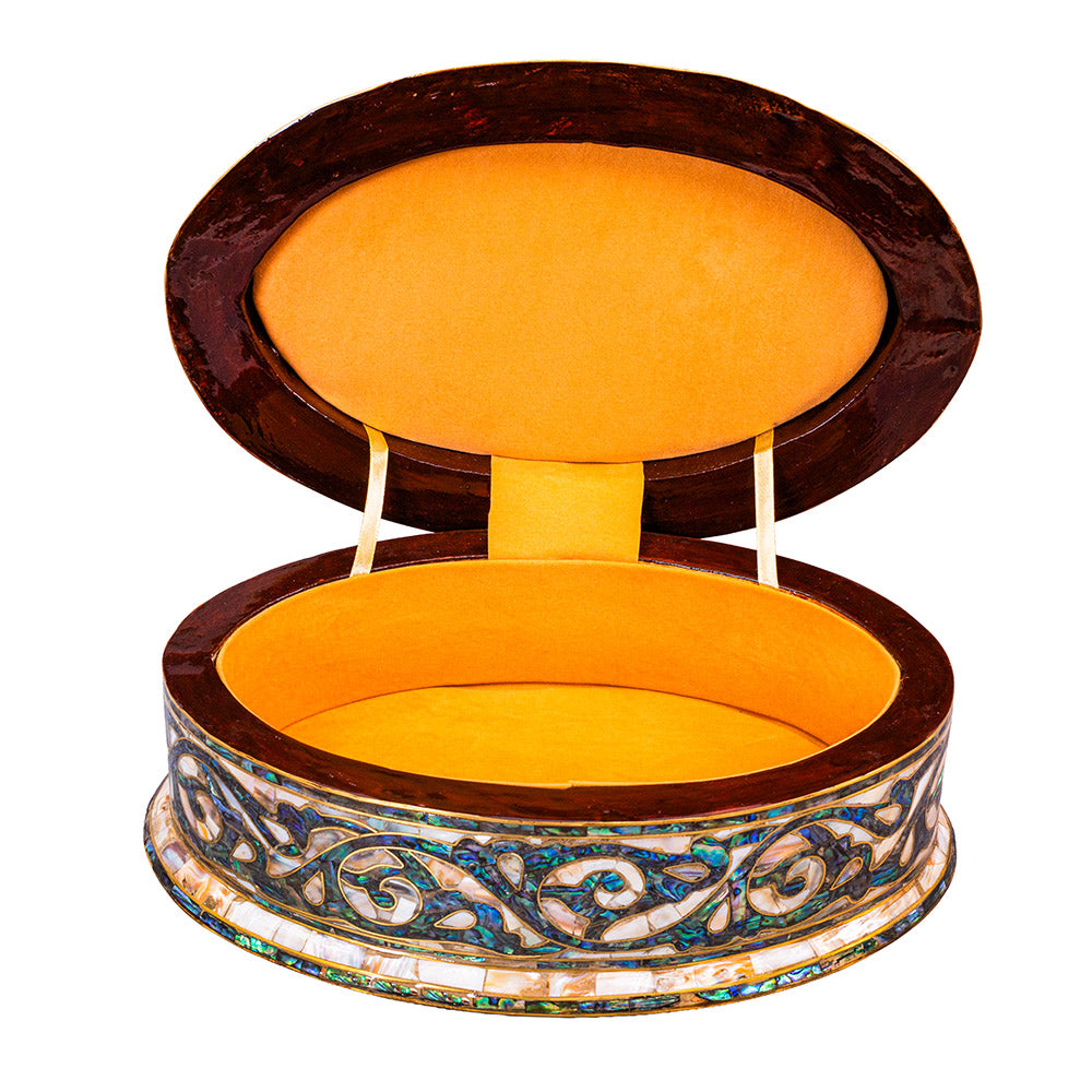 Egyptian jewelry box inlaid with mother of pearl and Brass