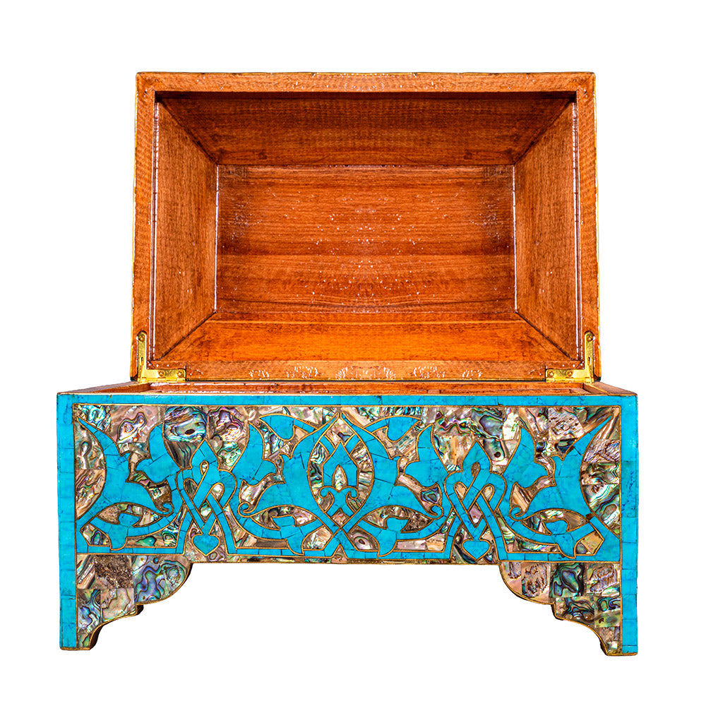 Egyptian jewelry box inlaid with jemstones  turquoise,blue mother of pearl  and brass made in egypt
