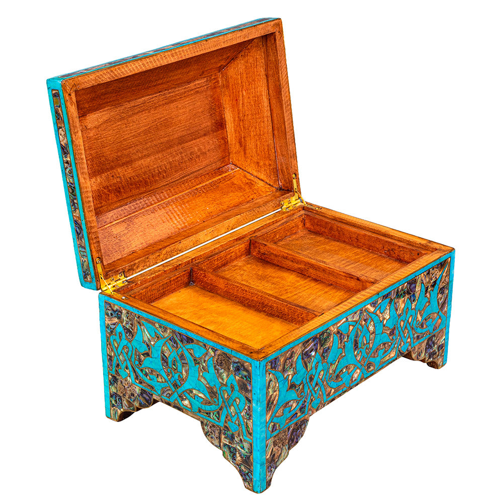 Egyptian jewelry box inlaid with jemstones  turquoise,blue mother of pearl  and brass made in egypt
