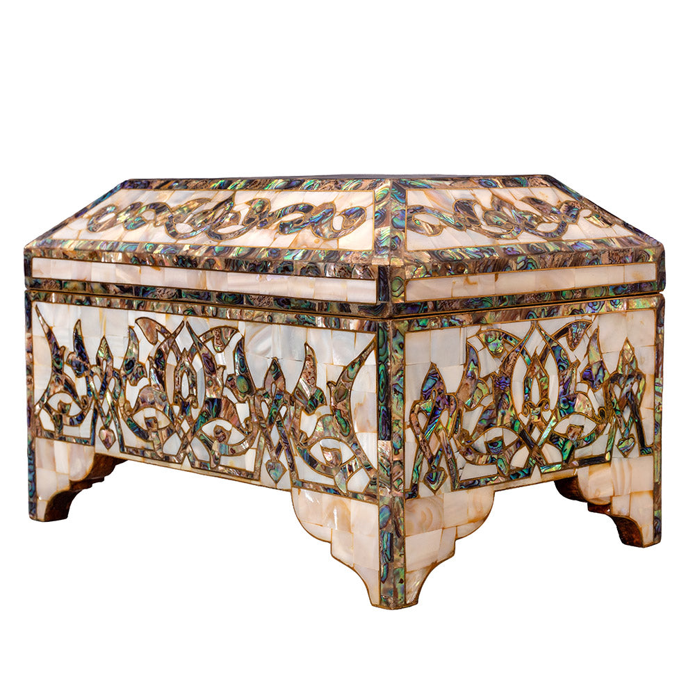 Egyptian jewelry box inlaid with mother of pearl and Brass