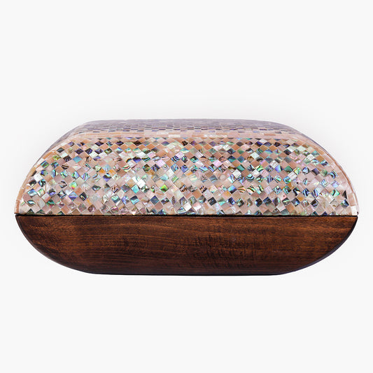 Egyptian jewelry box inlaid with mother of pearl