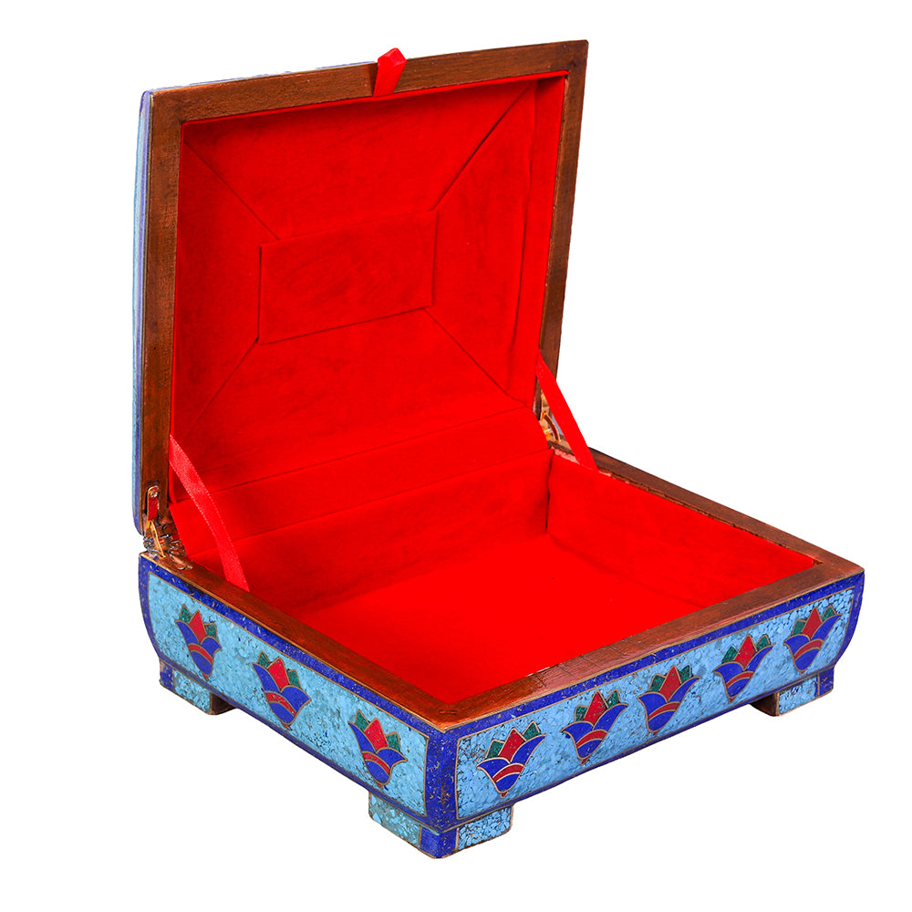 Egyptian pharonic jewelry box inlaid with jemstones lapis lazuli,turquoise,coral,Malachite,blue mother of pearl and brass made in egypt