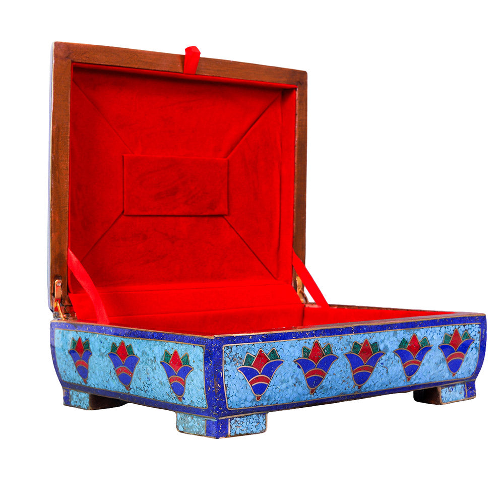 Egyptian pharonic jewelry box inlaid with jemstones lapis lazuli,turquoise,coral,Malachite,blue mother of pearl and brass made in egypt