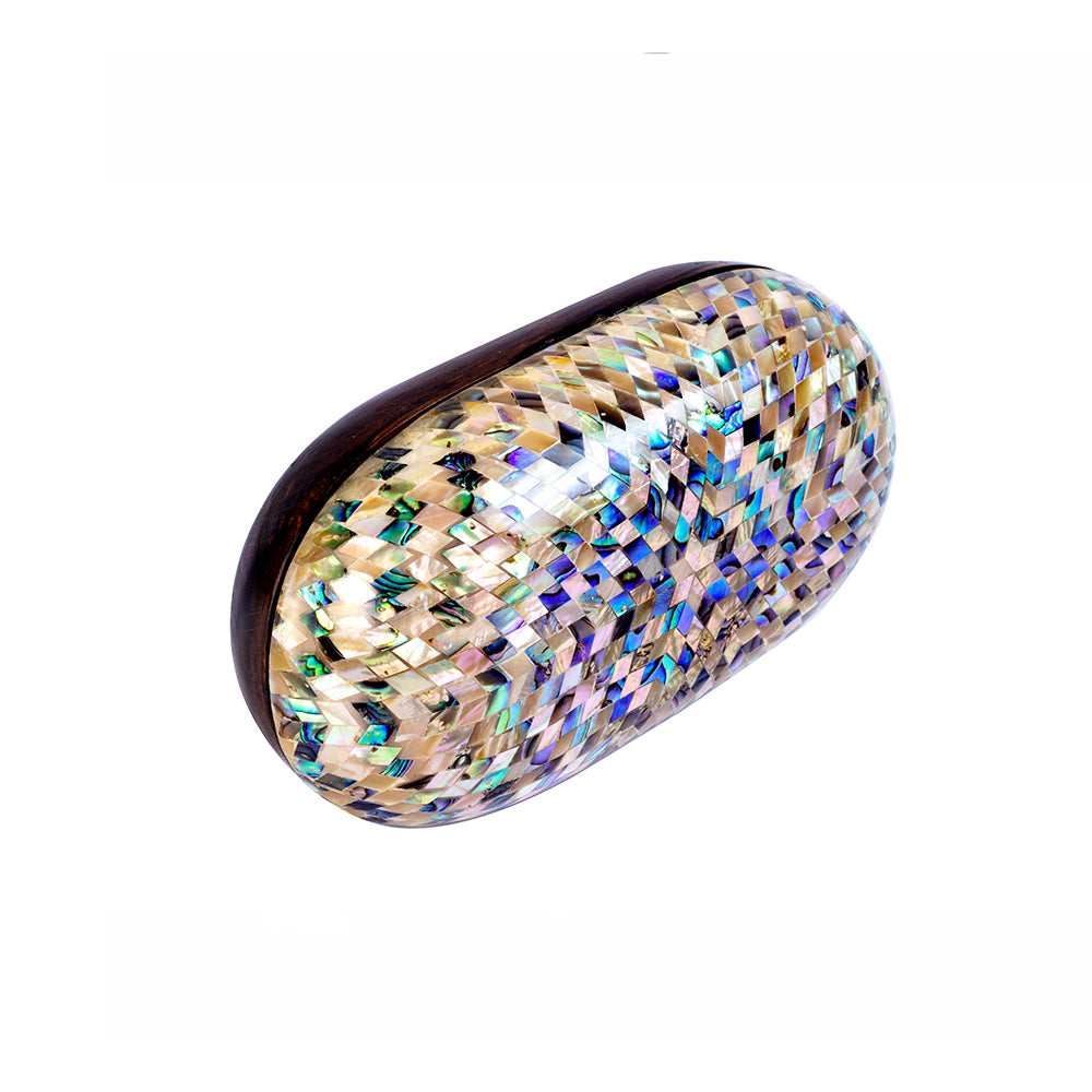 Egyptian jewelry box inlaid with mother of pearl
