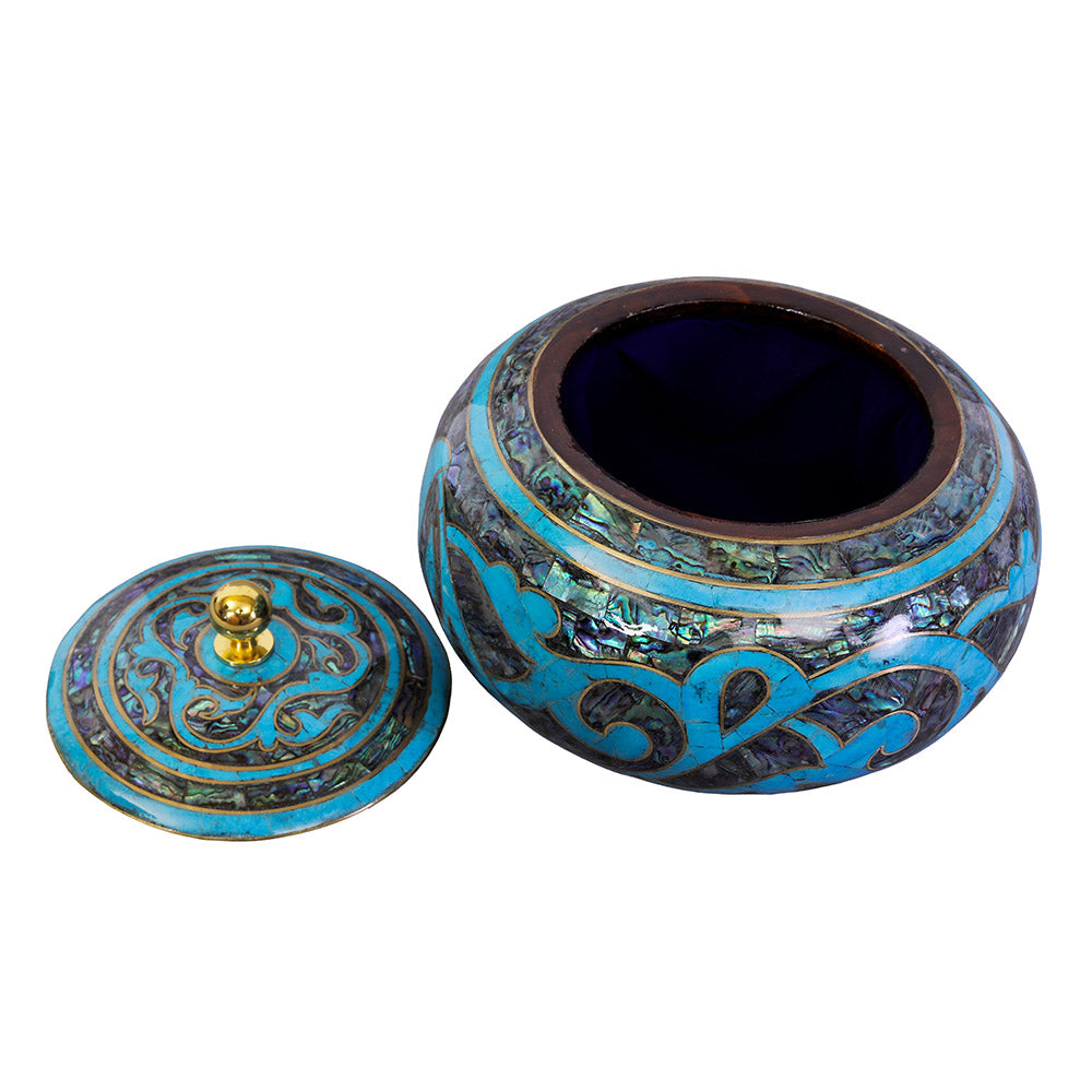 Egyptian jewelry box inlaid with jemstones  turquoise,blue mother of pearl  and brass made in egypt