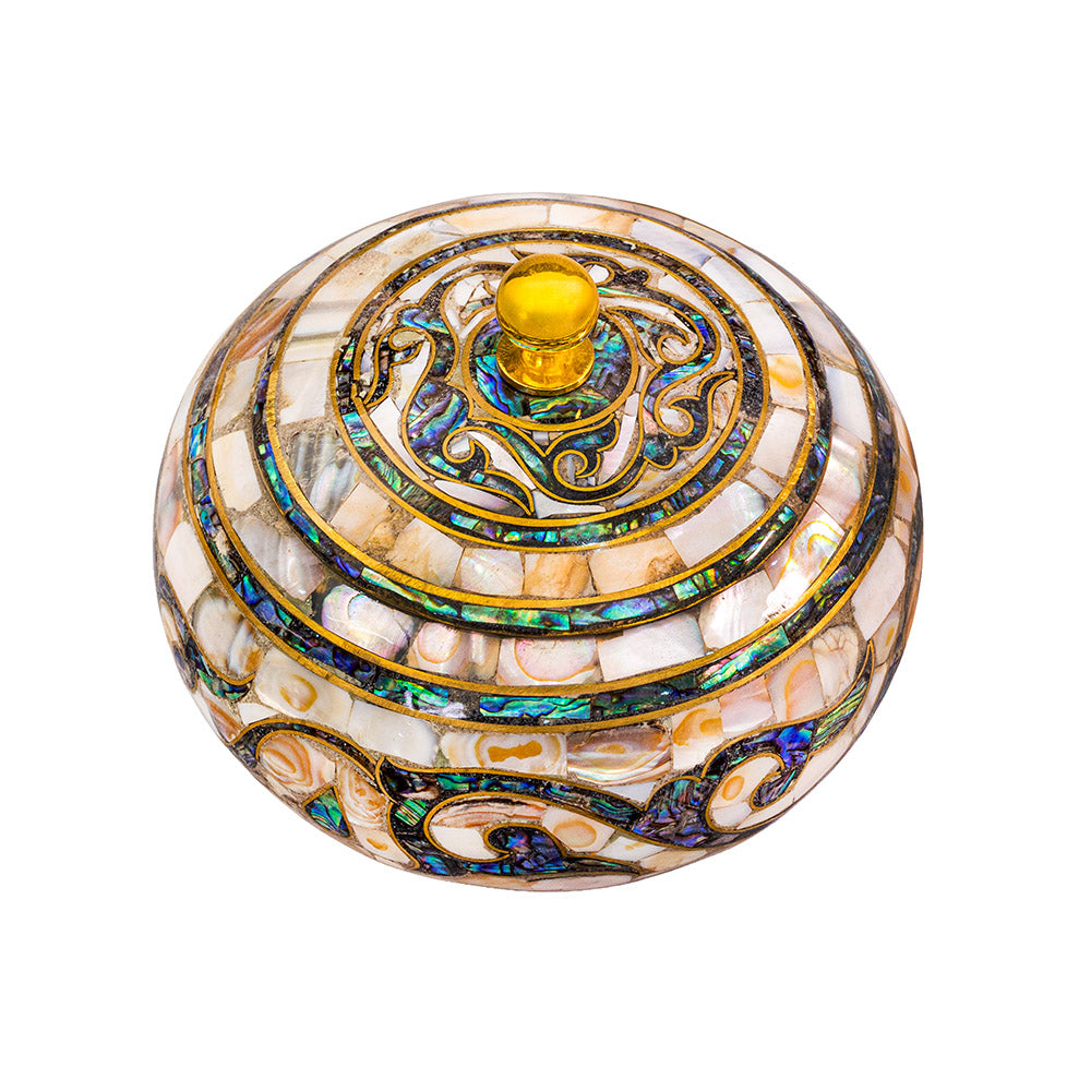 Egyptian jewelry box inlaid with mother of pearl and Brass
