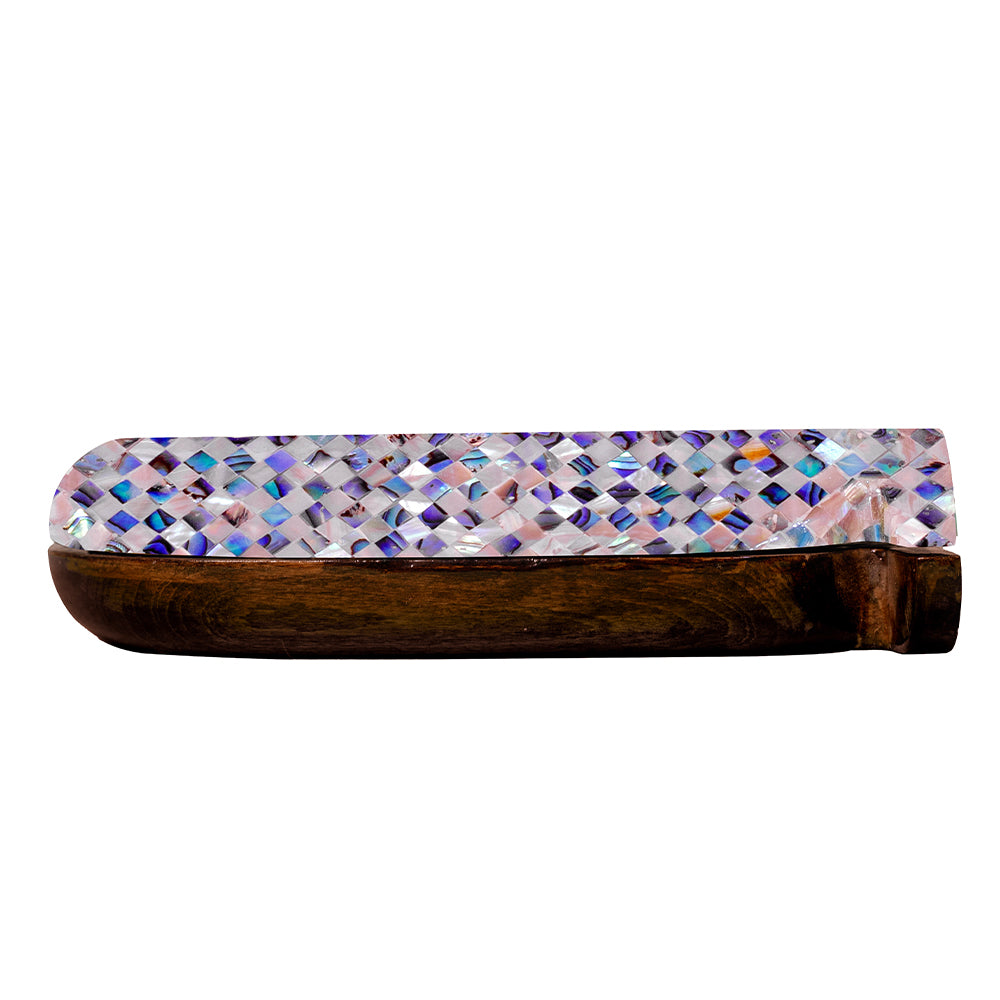 Egyptian jewelry box inlaid with mother of pearl