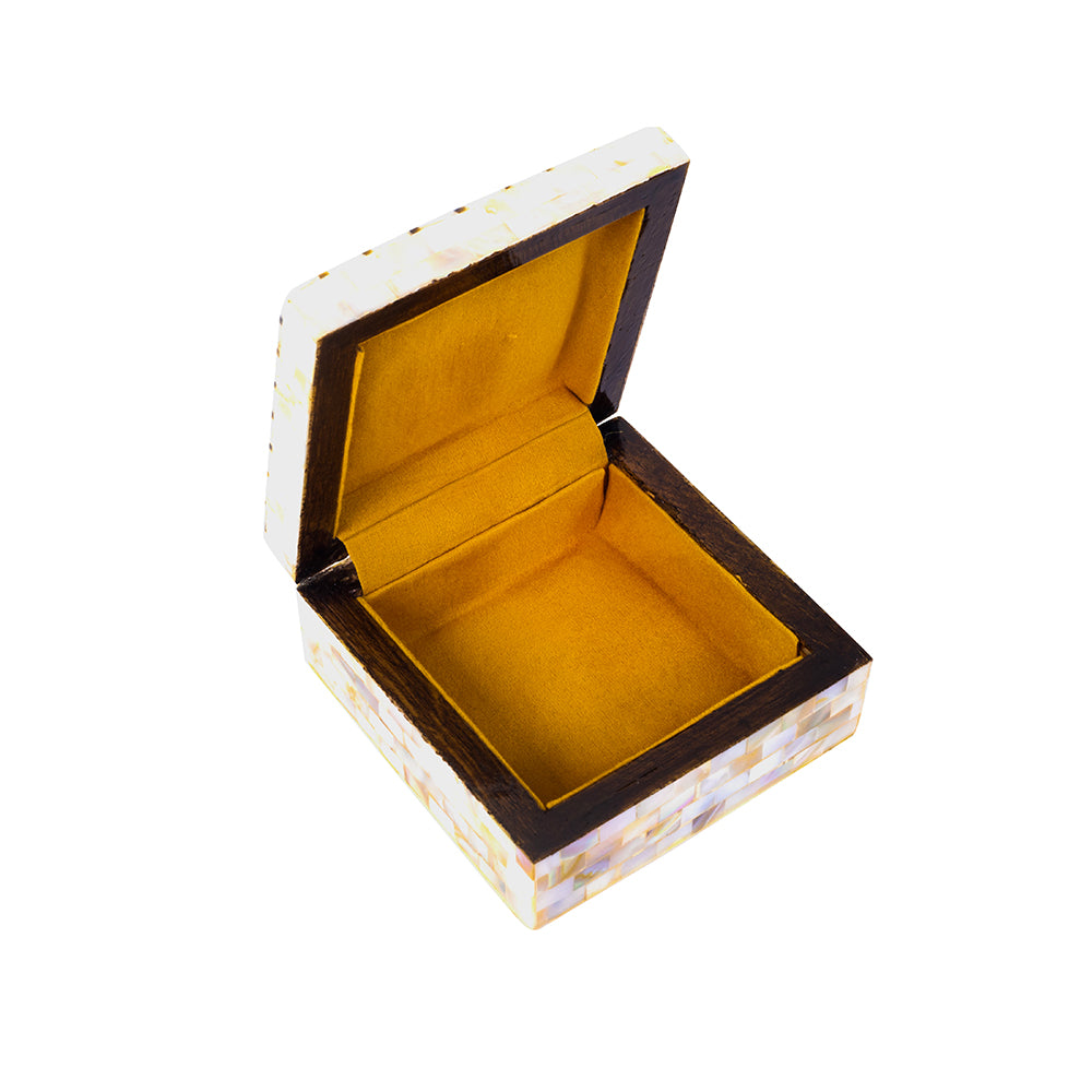 Egyptian jewelry box inlaid with mother of pearl