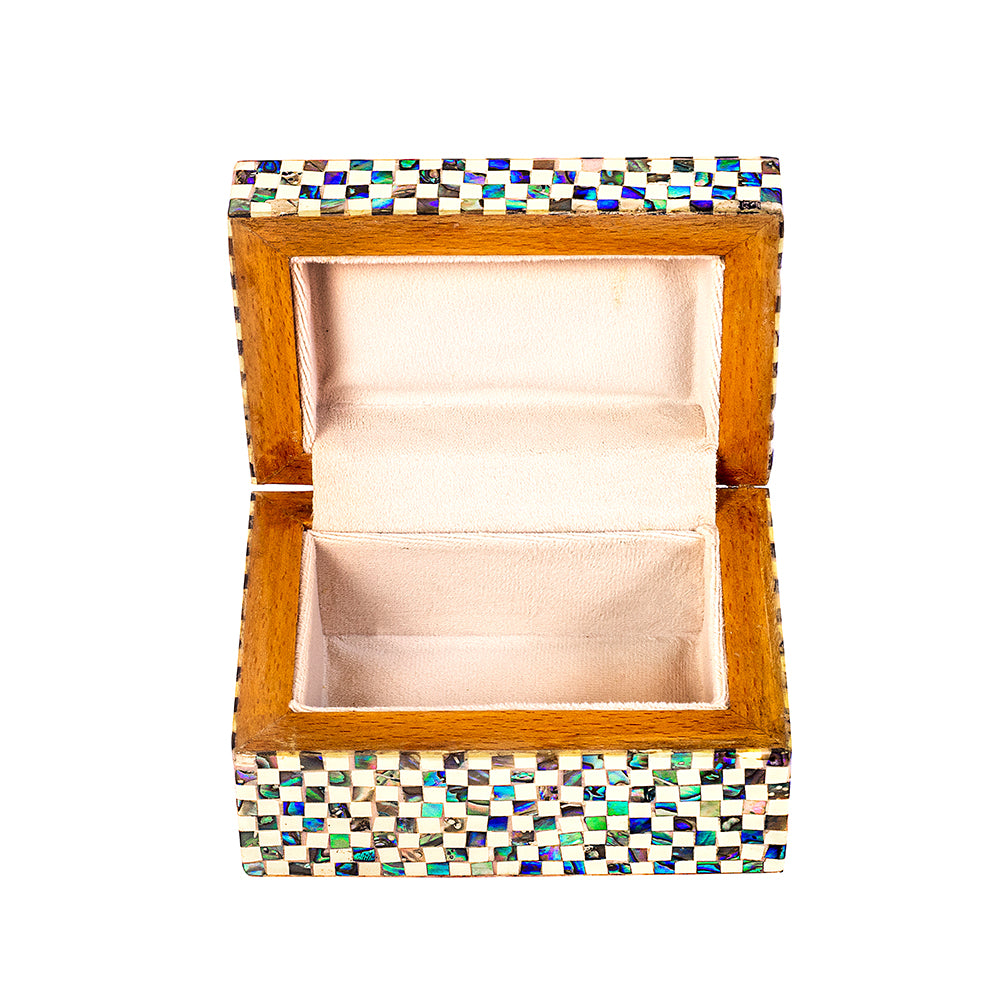 Egyptian jewelry box inlaid with mother of pearl