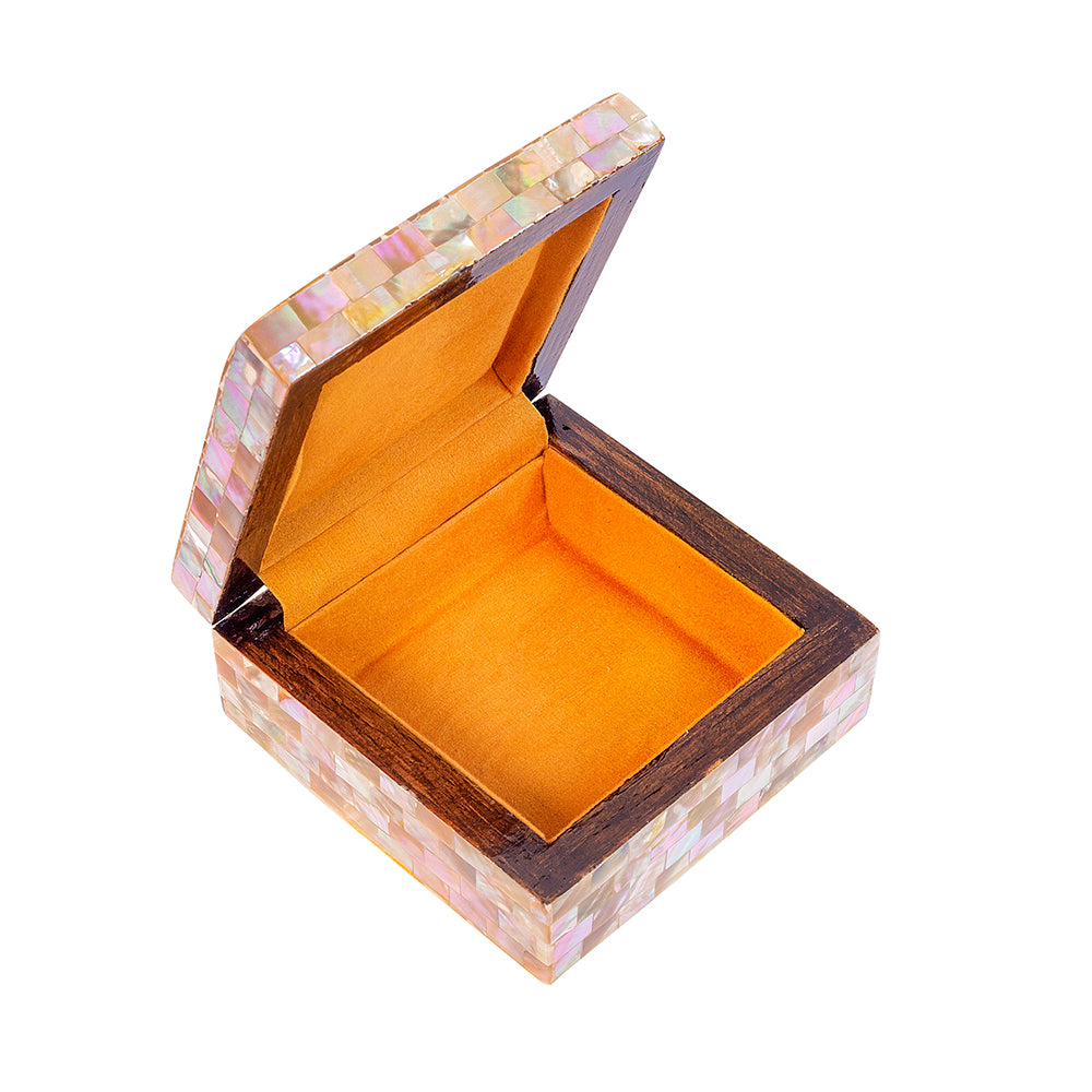Egyptian jewelry box inlaid with mother of pearl