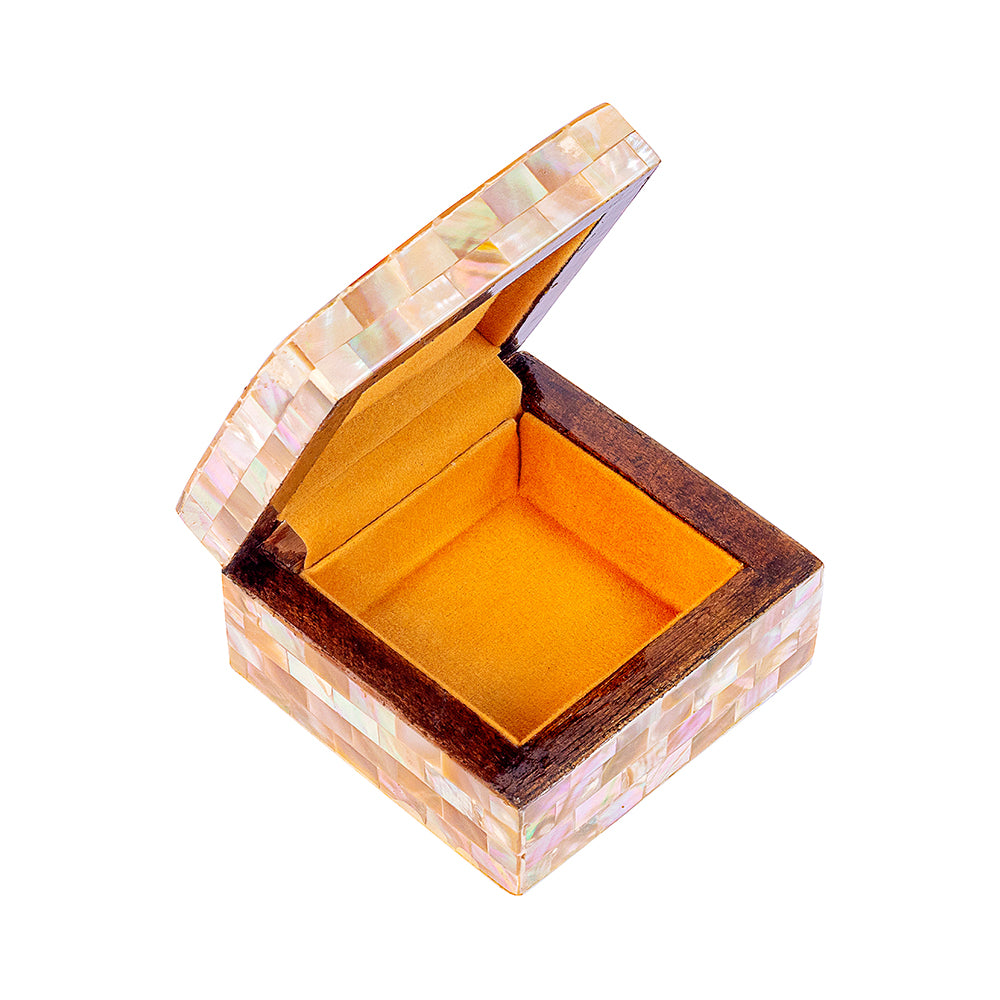 Egyptian jewelry box inlaid with mother of pearl