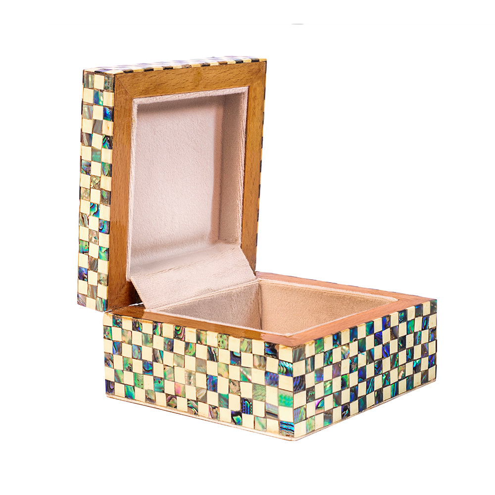 Egyptian jewelry box inlaid with mother of pearl