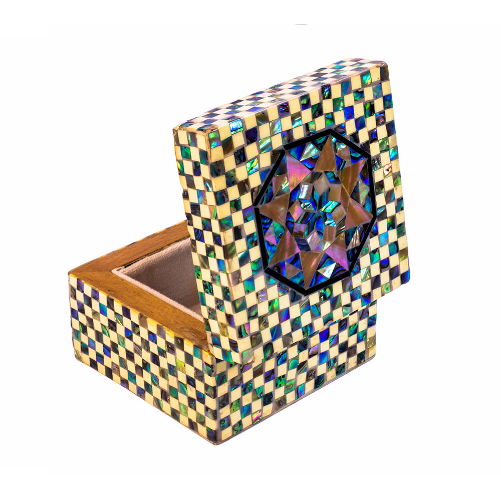Egyptian jewelry box inlaid with mother of pearl