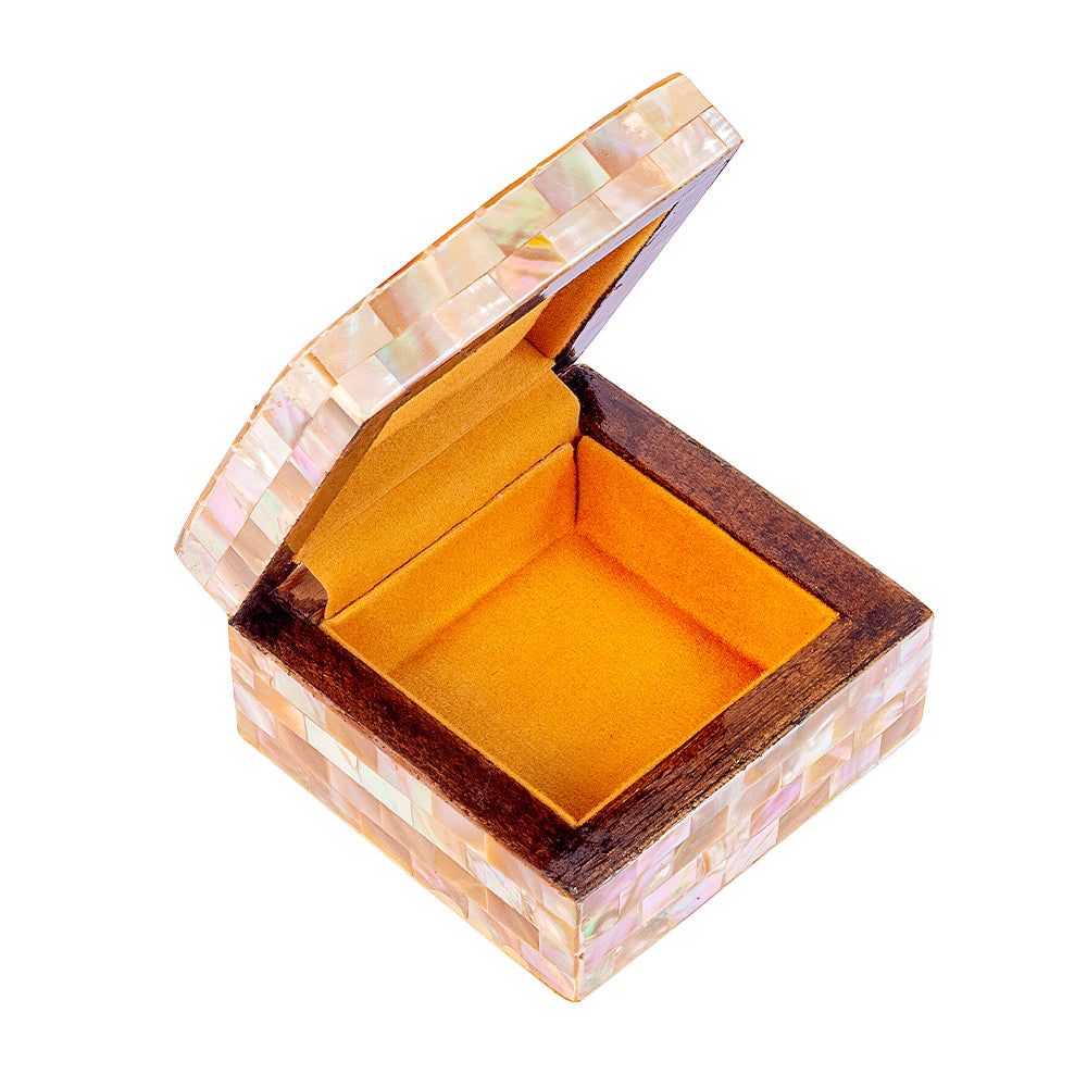 Egyptian jewelry box inlaid with mother of pearl