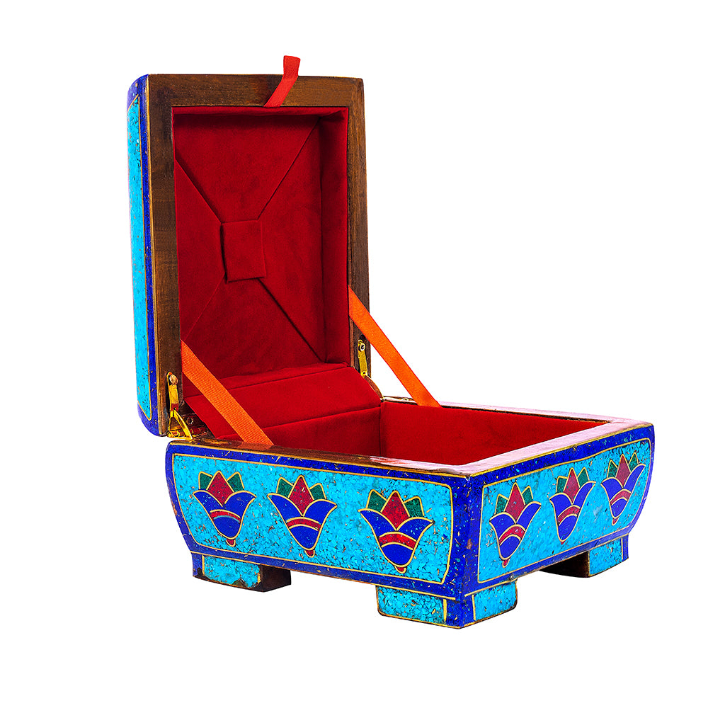 Egyptian pharonic jewelry box inlaid with jemstones lapis lazuli,turquoise,coral,Malachite,blue mother of pearl and brass made in egypt