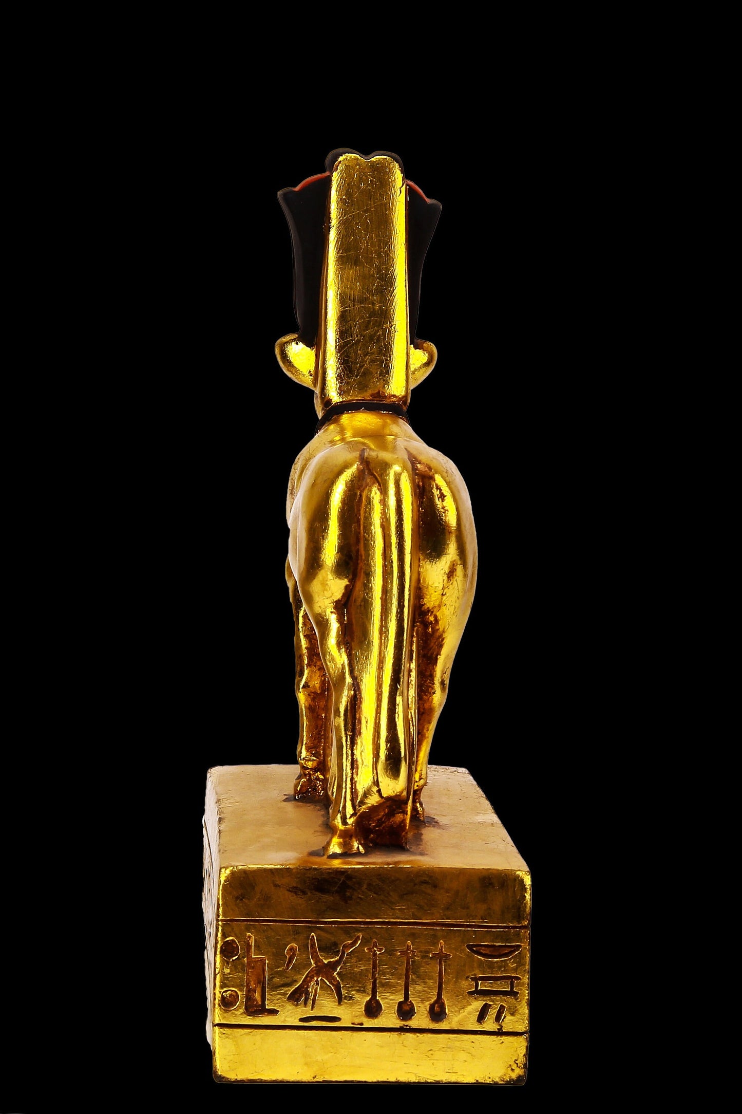 Vintage statue goddess Hathor protecting Psammetic large sculpture heavy stone gold leaf hand painted made in Egypt