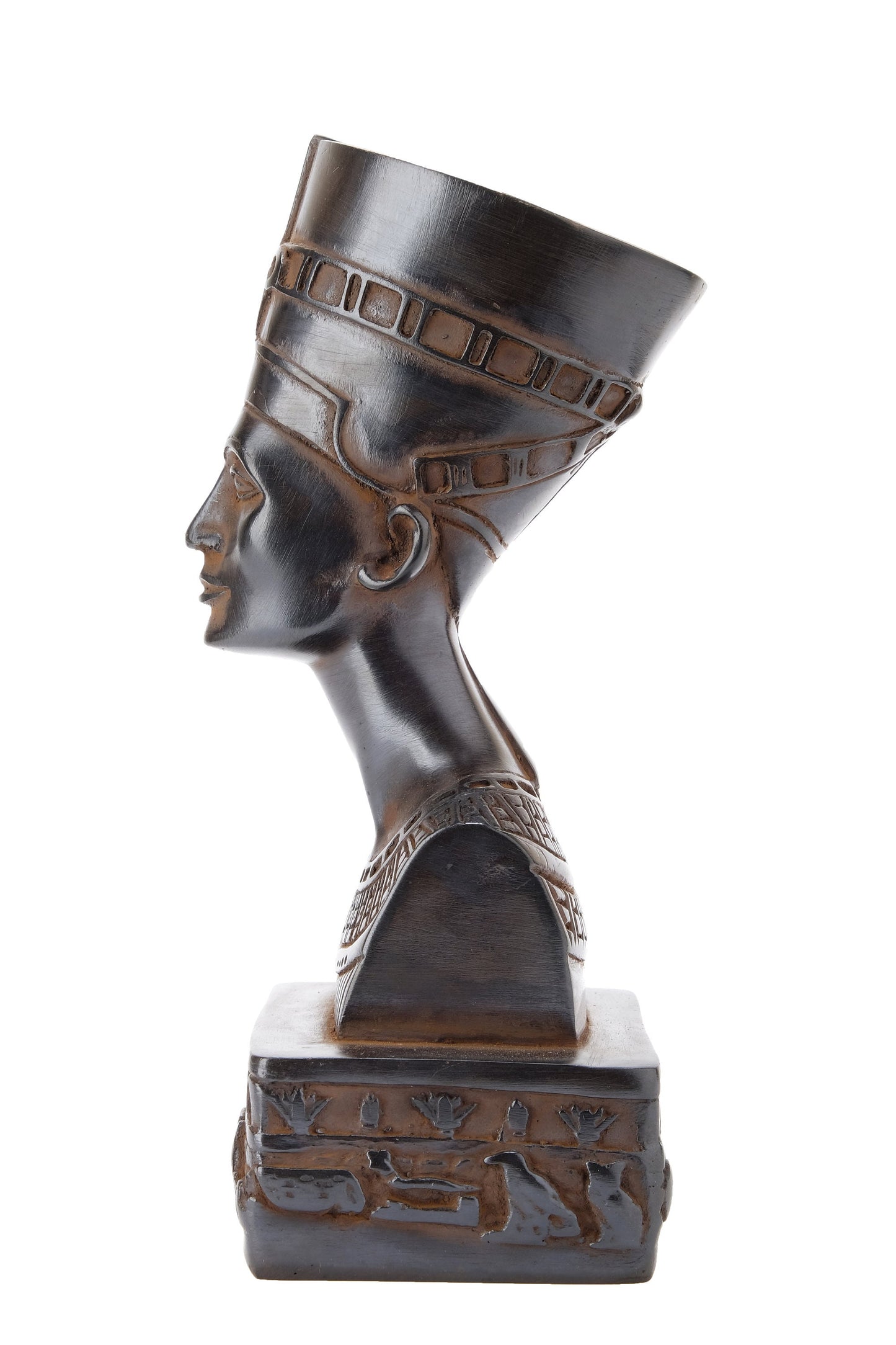 Statue of Egyptian Queen Nefertiti black heavy solid stone made in Egypt - Nefertiti was a queen of Egypt and wife of king Akhenaten