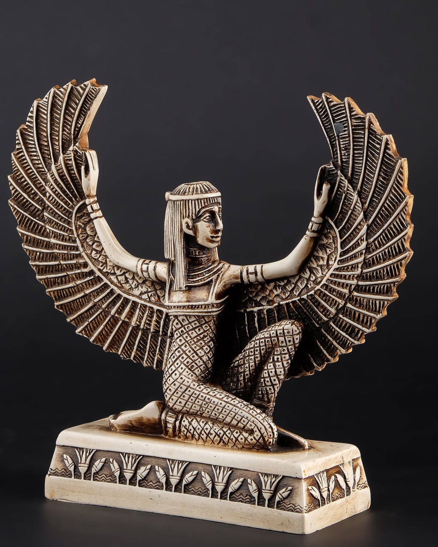 Isis Wings symbol of healing made of polystone - made in Egypt