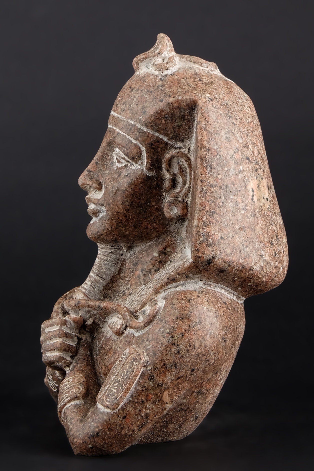 Rare Bust of king Akhenaten (Amenhotep IV) (about 1351-1334 BC) King of the 18th dynasty - Granite stone made in Egypt.