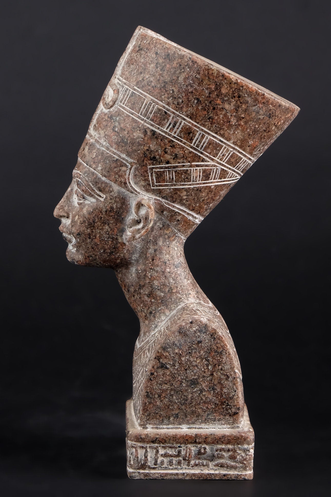 Statue of Egyptian Art Queen Nefertiti Bust Sculpture black heavy granite stone made in Egypt