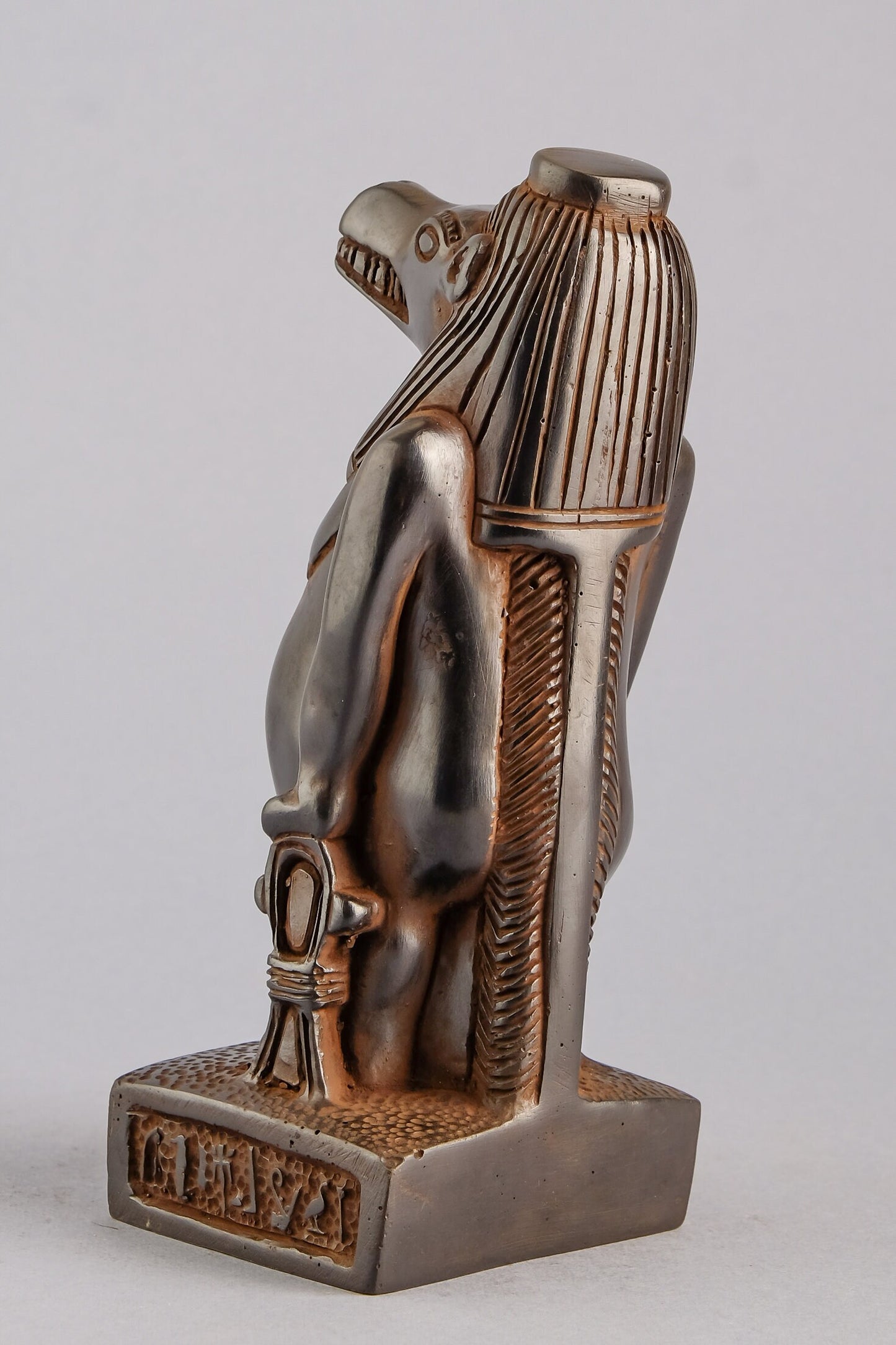 Ancient Egyptian statue of Taweret (Taueret, Taurt, Apet, Opet) The Gret Femal- was the ancient Egyptian goddess of maternity made in Egypt