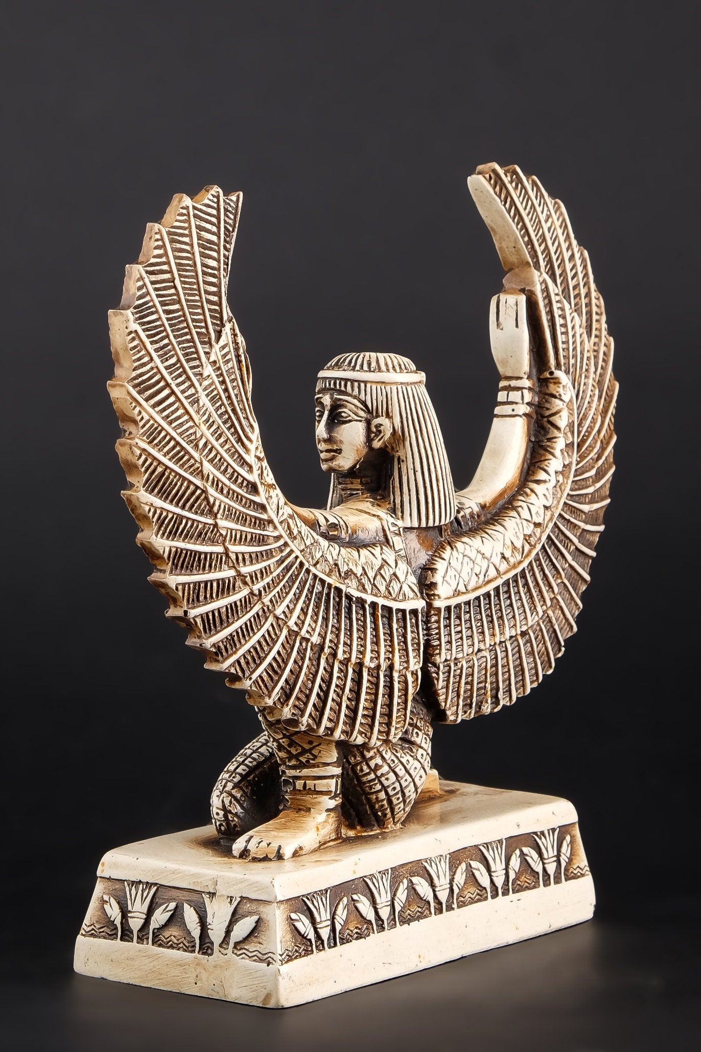 Isis Wings symbol of healing made of polystone - made in Egypt