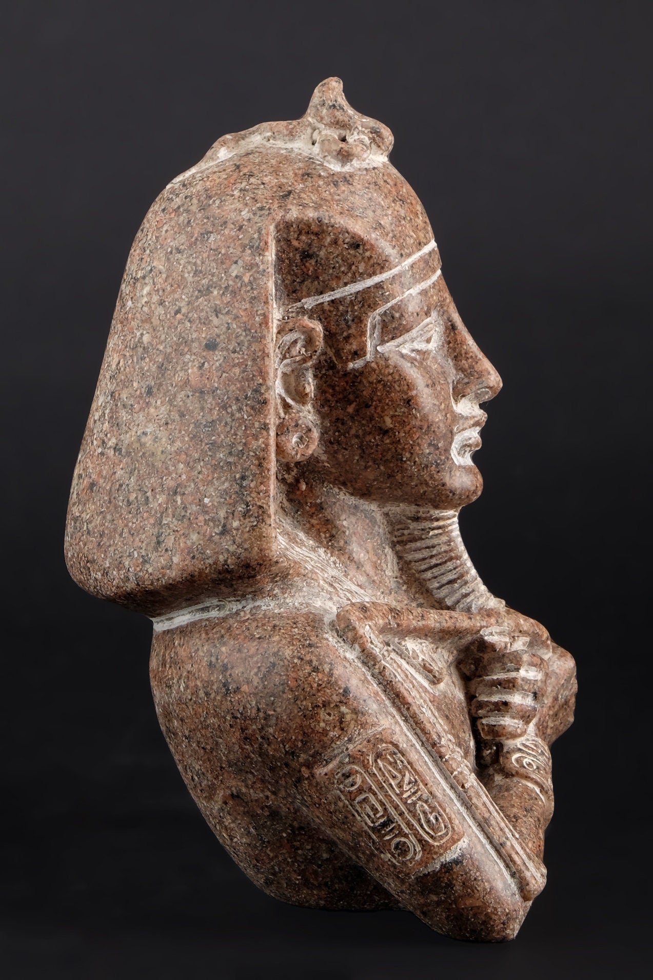 Rare Bust of king Akhenaten (Amenhotep IV) (about 1351-1334 BC) King of the 18th dynasty - Granite stone made in Egypt.