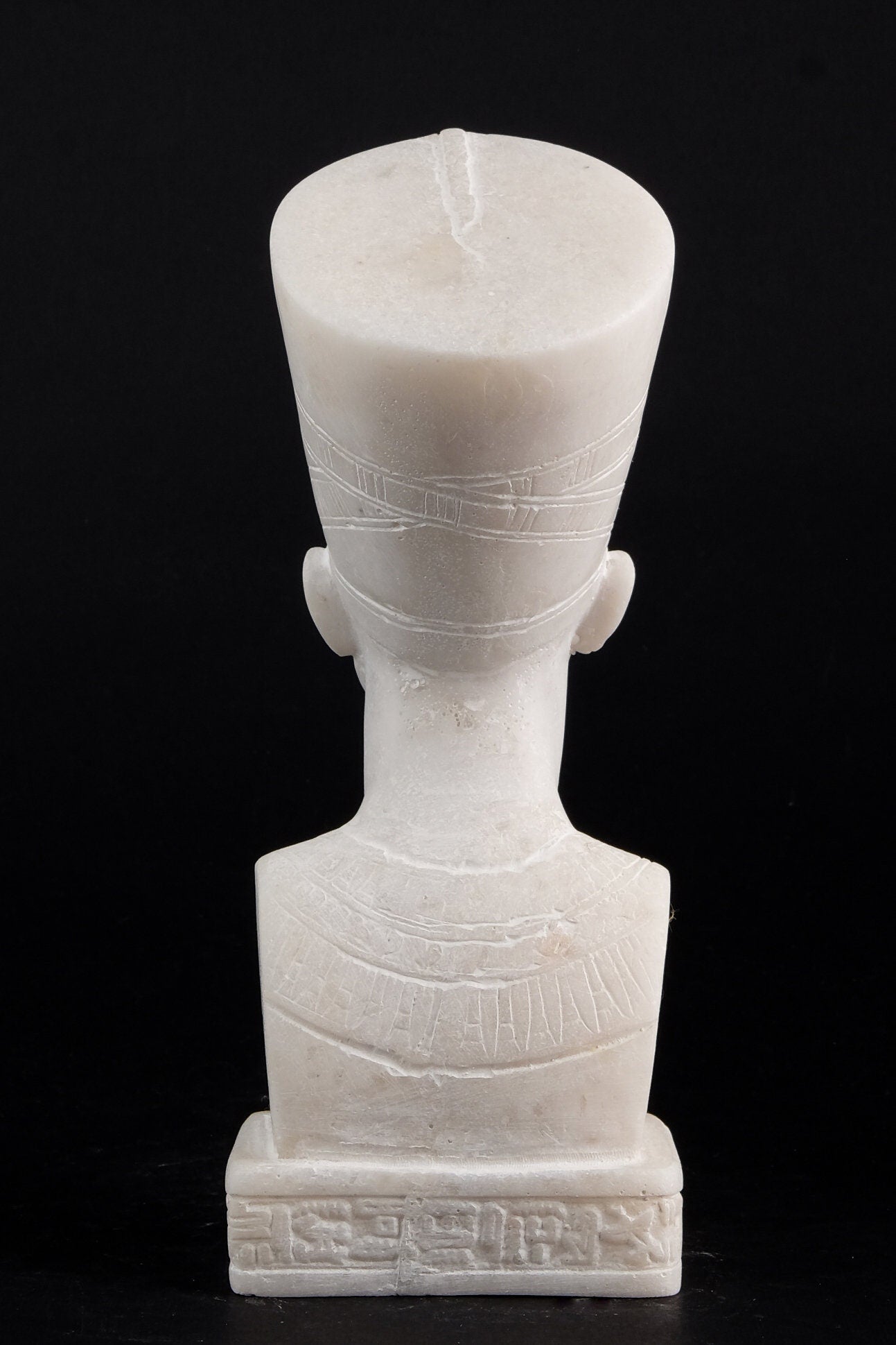 Statue of Egyptian Art Queen Nefertiti Bust Sculpture white marble stone - made in Egypt