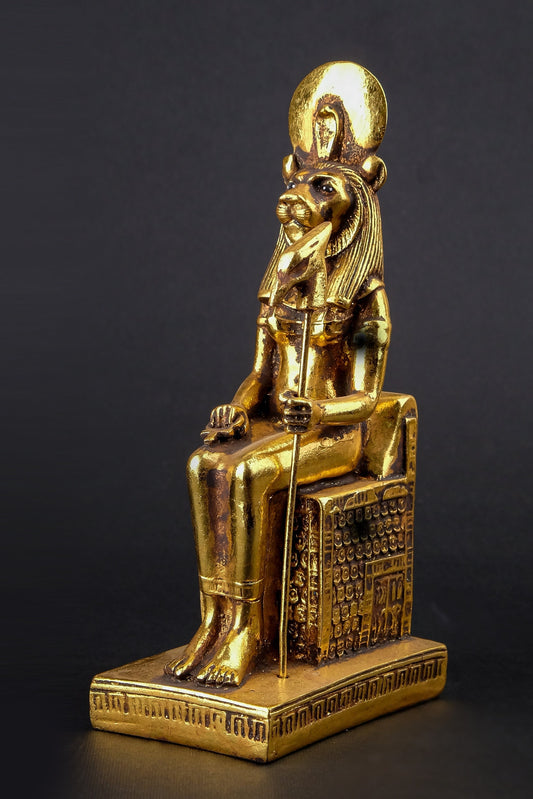 Ancient Egyptian statue of Sekhmet, symbol of war seated unique gold leaf hand painted made in Egypt