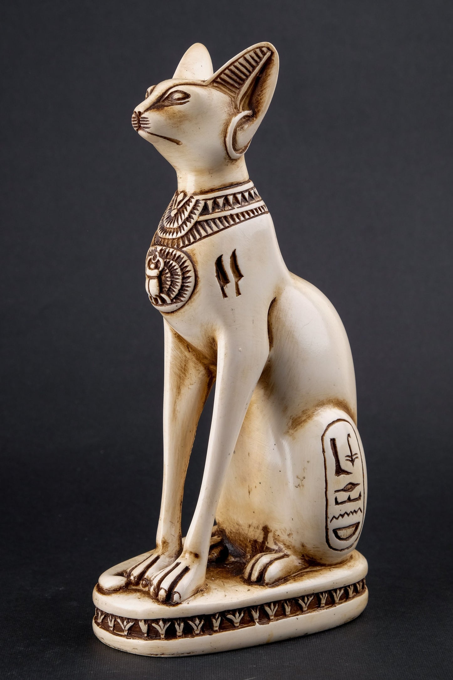 Unique Egyptian statue goddess cat Bastet Polystone Sculpture with front Scarab made in Egypt