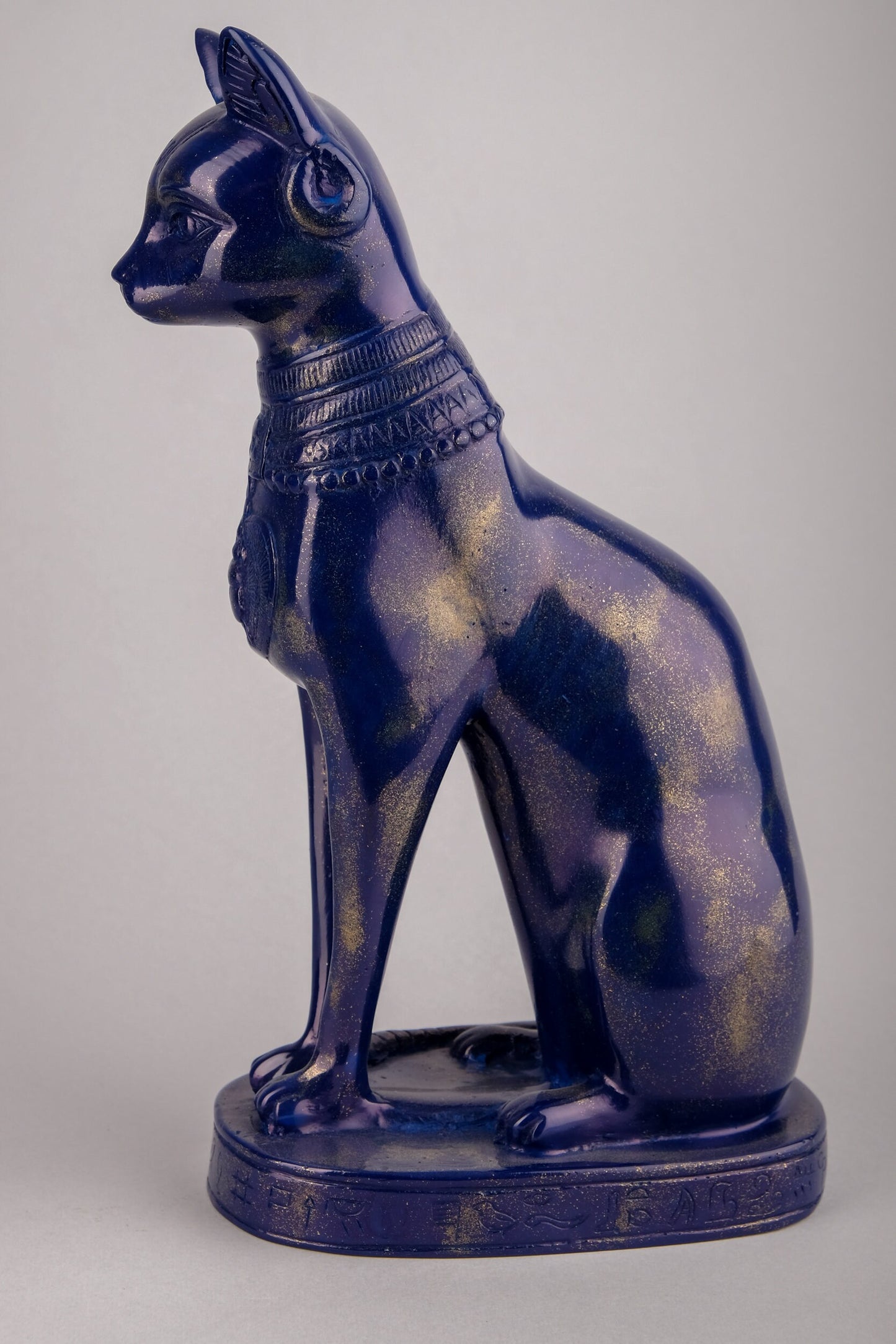 Hand-carved Bastet goddess statue - home decor cat - pharaonic Cat- Egyptian Bastet