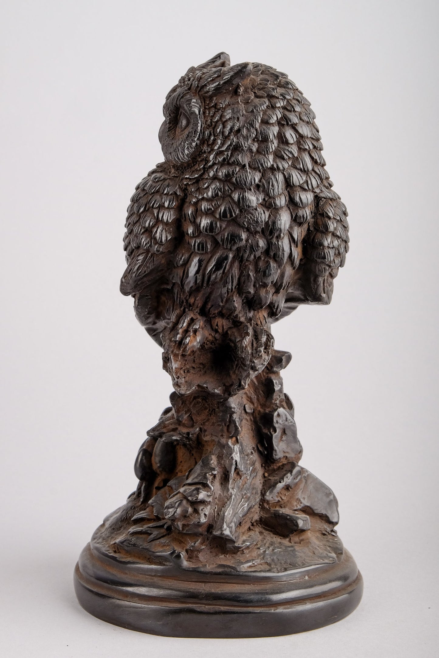 Chilling pharaoh Owl - The Keen-Sighted Hunters-Replica Handmade Altar statue from black basalt stone - made in Egypt