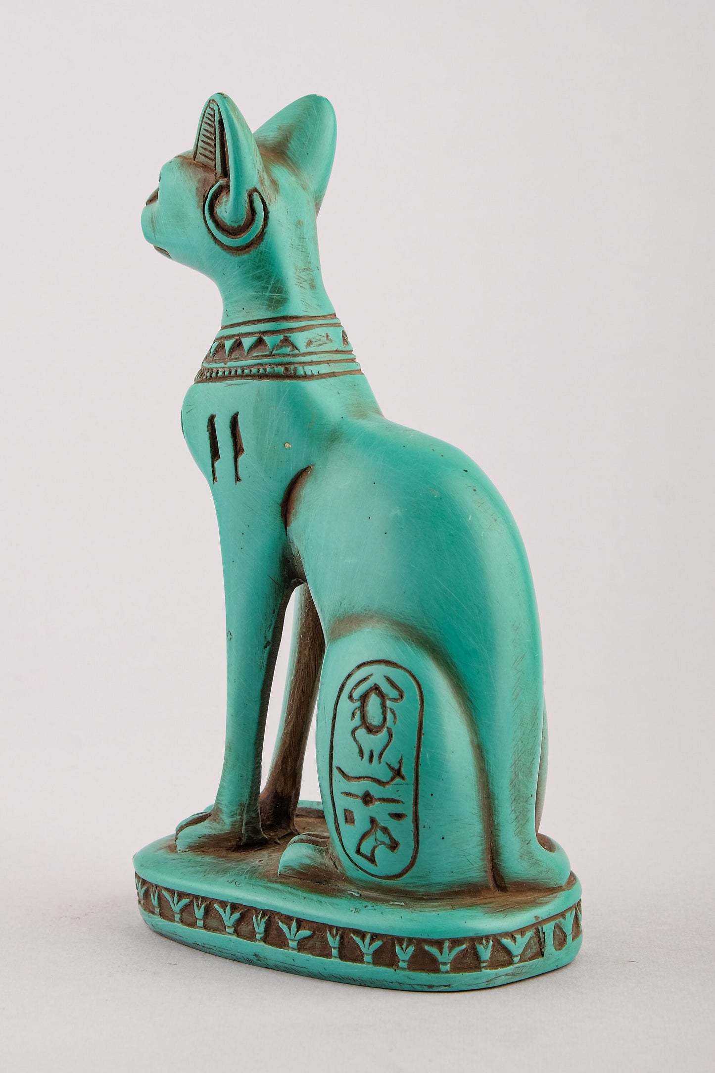 Unique Egyptian Bastet cat Statue heavy green stone with scarab on her chest