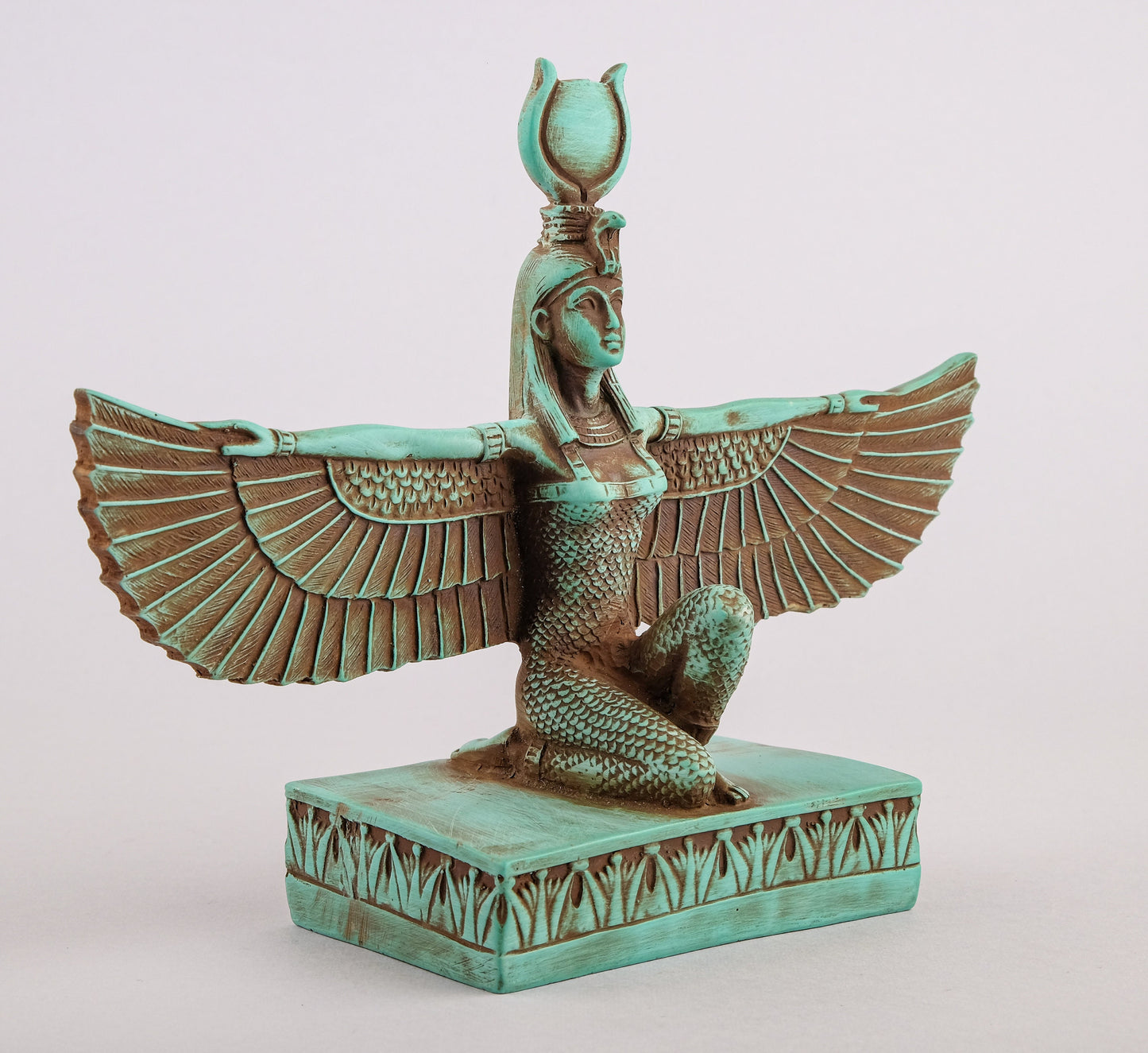 Unique ancient Egyptian statue of Isis Wings handmade from green limestone made in Egypt